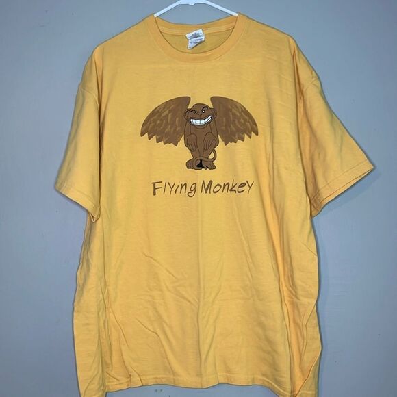 Vintage flying monkey men’s short sleeve shirt - Picture 1 of 8